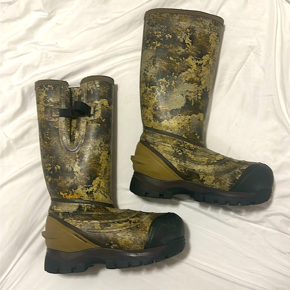 Cabela's Waterproof Boots Winter/Rain/Cold Zoned Comfort Trac Insulated Rubber
